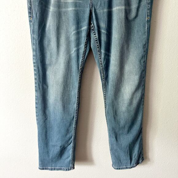 Tommy Bahama Sand Drifter Authentic Men's Jeans Size 36/30 - Picture 3 of 13